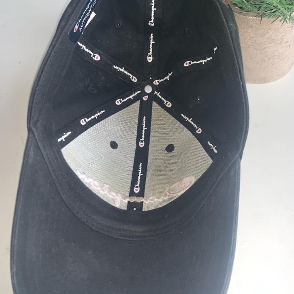 Champion Baseball Cap With Logo In Black - Picture 4 of 6